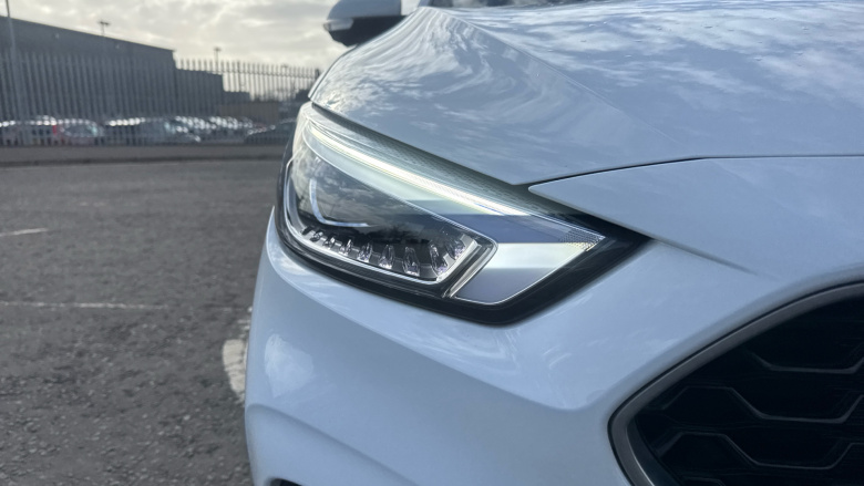 MG ZS 1.5 VTi-TECH Exclusive 5dr Petrol Hatchback